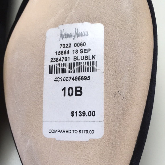 Neiman Marcus Dark Blue Suede Flats with Black Bow - Picture 6 of 11